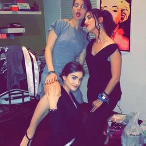 Meet your Posher, Alexis